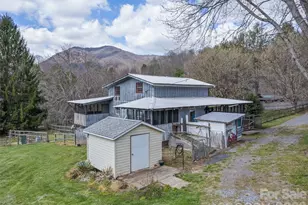 838 Hidden Valley Rd, Clyde, NC 28721 - Photo 6