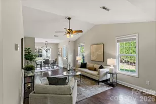 936 Cason St, Belmont, NC 28012 - Photo 4