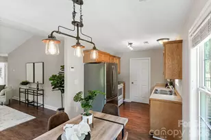 936 Cason St, Belmont, NC 28012 - Photo 8