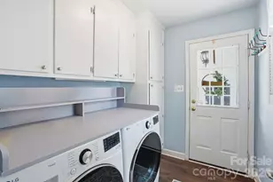 7245 Hopeton Rd, Charlotte, NC 28210 - Photo 4