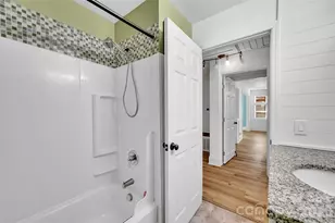 1111 E Park Dr, Gastonia, NC 28054 - Photo 12