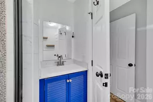 1111 E Park Dr, Gastonia, NC 28054 - Photo 16