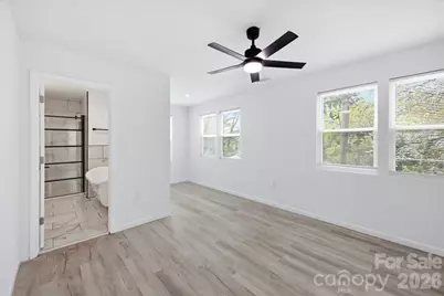 1413 Hateras Avenue, Charlotte, NC 28216 - Photo 14