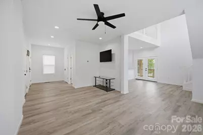 1413 Hateras Avenue, Charlotte, NC 28216 - Photo 2