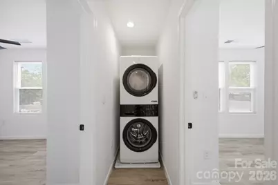 1413 Hateras Avenue, Charlotte, NC 28216 - Photo 22