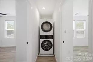 1413 Hateras Ave, Charlotte, NC 28216 - Photo 22