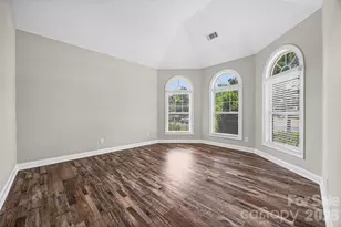 324 Kerrydale Ct, Clover, SC 29710 - Photo 4