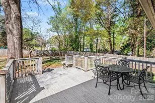 201 N Pine St, Lowell, NC 28098 - Photo 4