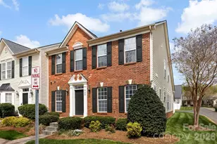 8122 Bridgegate Dr, Huntersville, NC 28078 - Photo 4