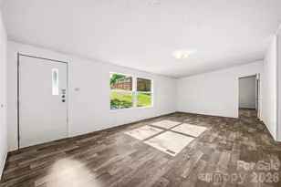 45 Alan Retreat Rd, Hendersonville, NC 28792 - Photo 10