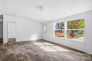 45 Alan Retreat Rd, Hendersonville, NC 28792 - Photo 10