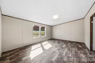 45 Alan Retreat Rd, Hendersonville, NC 28792 - Photo 18