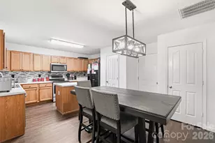 1217 Jordans Pond Ln, Charlotte, NC 28214 - Photo 12