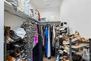 1500 Hawthorne Ln, Charlotte, NC 28205 - Photo 22