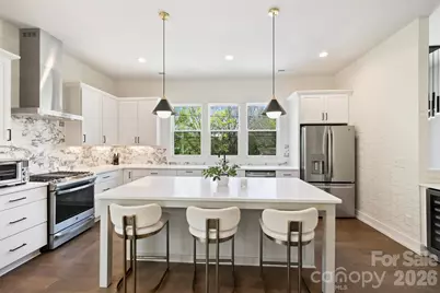 1500 Hawthorne Lane #A, Charlotte, NC 28205 - Photo 10