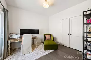 1500 Hawthorne Ln, Charlotte, NC 28205 - Photo 26