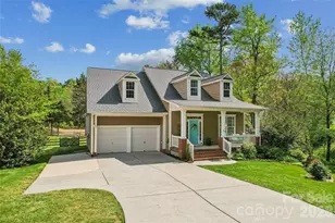 9149 Viscount Ln, Charlotte, NC 28269 - Photo 2