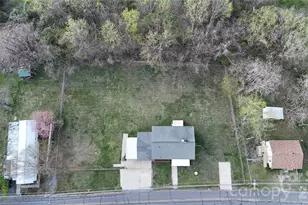 309 Morehead Dr, Marion, NC 28752 - Photo 14