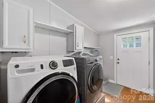 4352 Anderson Mountain Rd, Maiden, NC 28650 - Photo 32