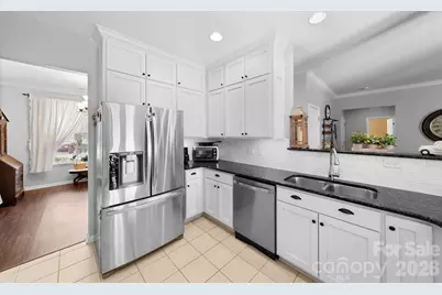 4212 Lawrence Daniel Drive, Matthews, NC 28104 - Photo 8