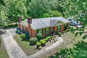 3613 Sulstone Ln, Charlotte, NC 28210 - Photo 4