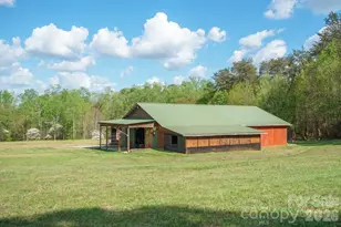 284 Blossom Hill Rd, Lincolnton, NC 28092 - Photo 4