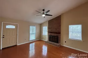 6708 Marston Ct, Charlotte, NC 28215 - Photo 6