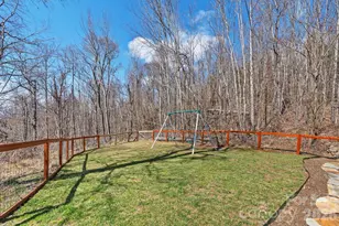 588 Long Branch Rd, Swannanoa, NC 28778 - Photo 38