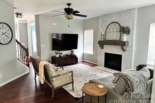 748 Beille Ln, Fort Mill, SC 29708 - Photo 2