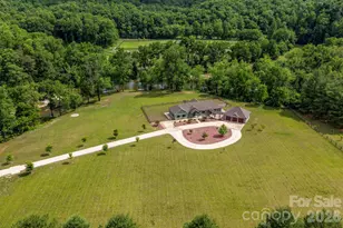 118 McOwenben Pass, Lake Lure, NC 28746 - Photo 2