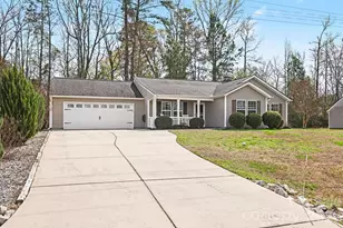 3071 Georgetown Rd, Lancaster, SC 29720 - Photo 2