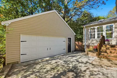 434 Chadmore Drive, Charlotte, NC 28270 - Photo 38