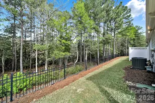 1015 Sweetleaf Dr, Fort Mill, SC 29707 - Photo 26