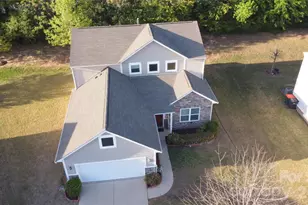 504 Twelve Oaks Ln, Fort Mill, SC 29708 - Photo 4