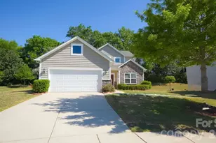 504 Twelve Oaks Ln, Fort Mill, SC 29708 - Photo 2