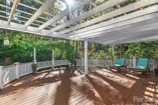 101 Skyview Dr, Asheville, NC 28804 - Photo 8