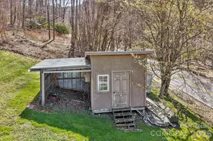 719 Camp Branch Rd, Waynesville, NC 28786 - Photo 4