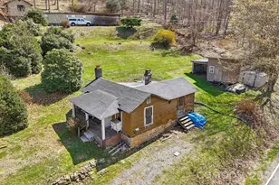 719 Camp Branch Rd, Waynesville, NC 28786 - Photo 6