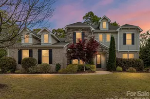 2887 Collaroy Rd, Waxhaw, NC 28173 - Photo 1