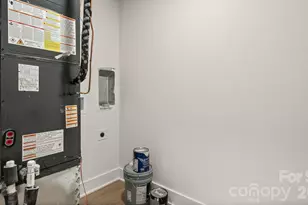 4817 Ridgeley Dr, Charlotte, NC 28208 - Photo 26