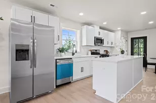 4817 Ridgeley Dr, Charlotte, NC 28208 - Photo 8