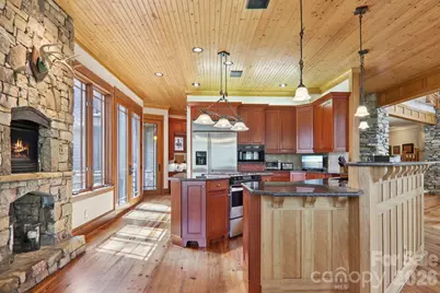 46 Mills Creek Drive, Lake Toxaway, NC 28747 - Photo 12