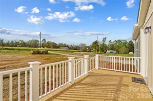 520 Eagle Mills Rd, Hamptonville, NC 27020 - Photo 2