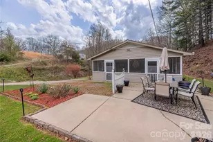 63 Memory Dr, Waynesville, NC 28786 - Photo 4