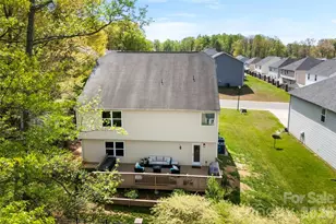 5045 Ashley Pl Dr, Bessemer City, NC 28016 - Photo 34