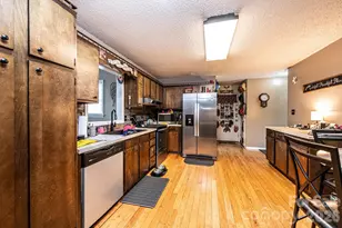 3229 15th Ave NE, Conover, NC 28613 - Photo 18