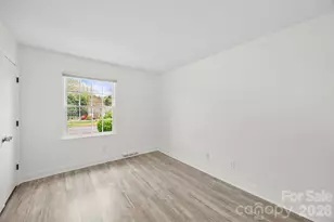 425 Whitethorn Dr, Gastonia, NC 28054 - Photo 12