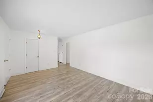 425 Whitethorn Dr, Gastonia, NC 28054 - Photo 4