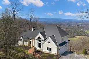 33 Elk Ridge Dr, Asheville, NC 28804 - Photo 1