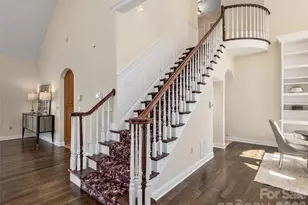 33 Elk Ridge Dr, Asheville, NC 28804 - Photo 24